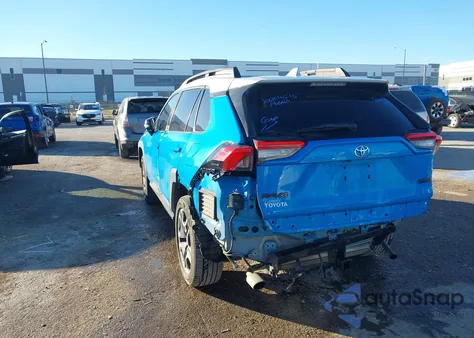 2020 Toyota Rav4 Adventure z USA, uszkodzony, nr VIN 2T3J1RFV5LC083340